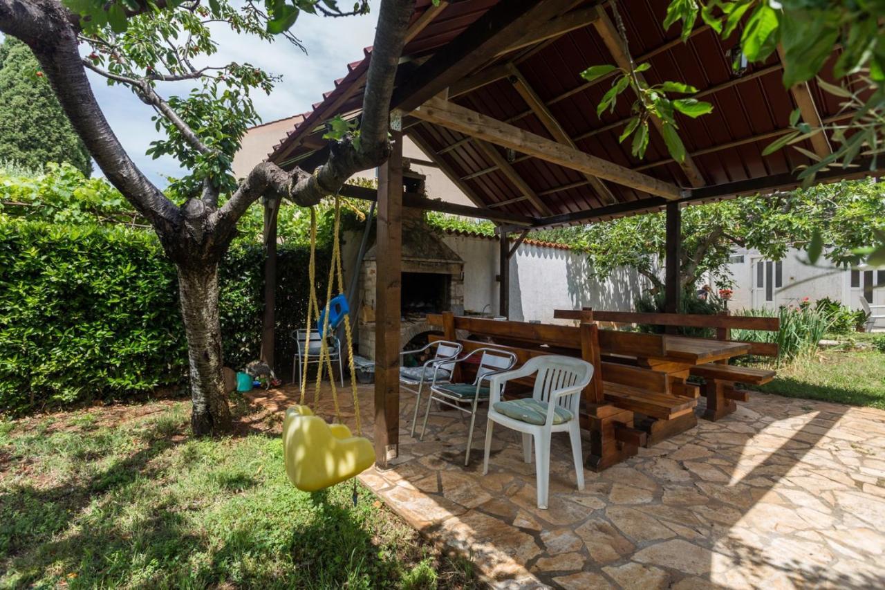 Apartment Laureta Poreč Zewnętrze zdjęcie